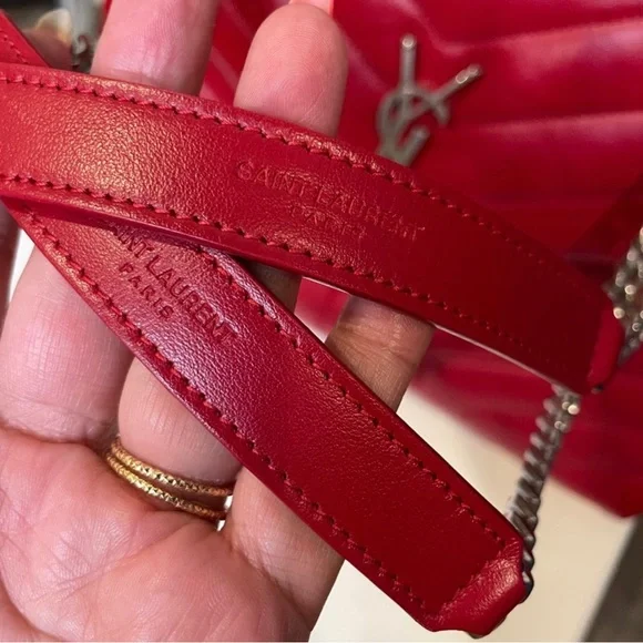 YSL Yves Saint Laurent Medium “LouLou” Bag Red - Picture 3 of 10